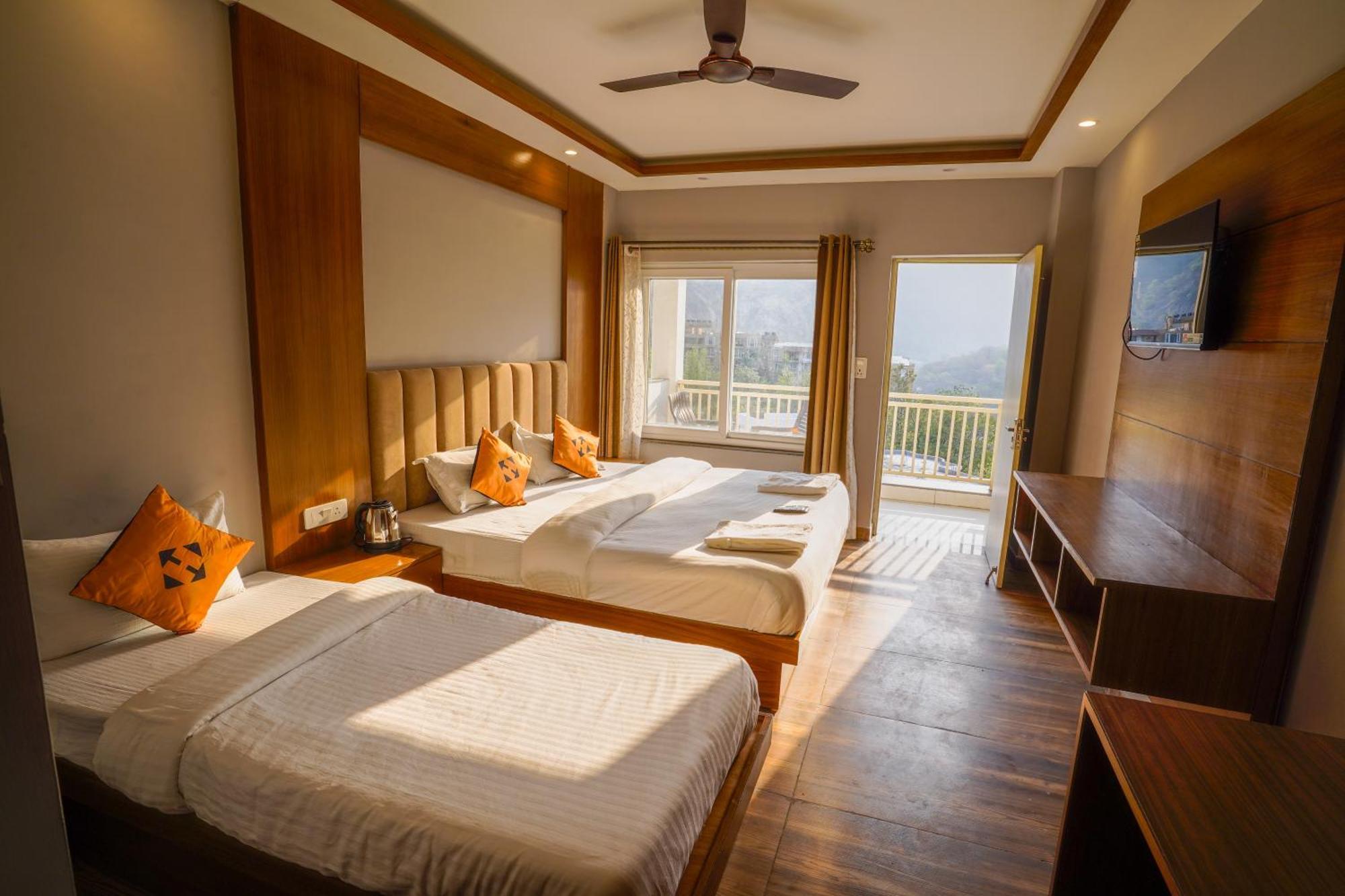 Hide-In Rishikesh, Laxman Jhula Hostel Εξωτερικό φωτογραφία
