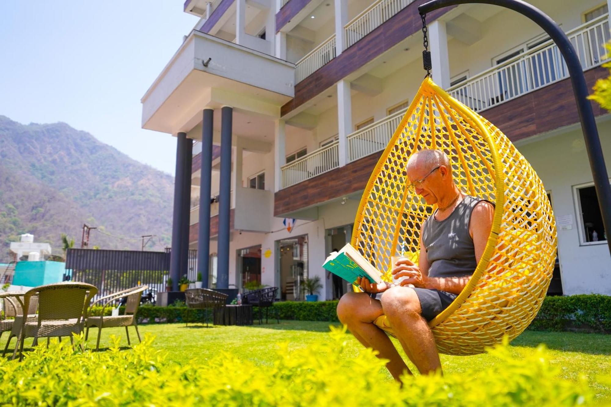 Hide-In Rishikesh, Laxman Jhula Hostel Εξωτερικό φωτογραφία