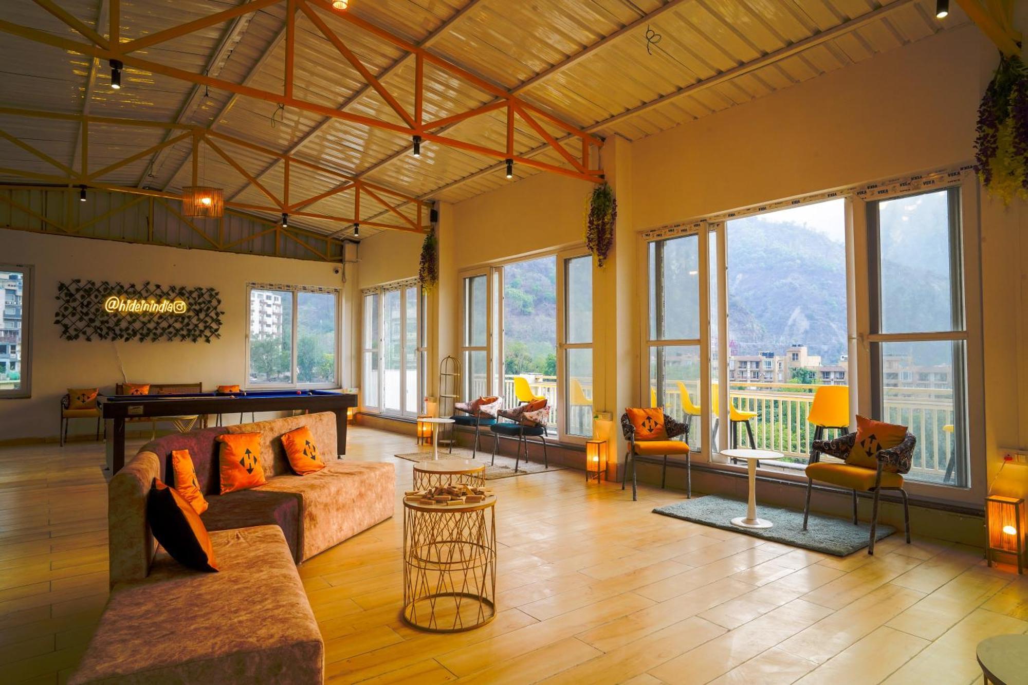 Hide-In Rishikesh, Laxman Jhula Hostel Εξωτερικό φωτογραφία