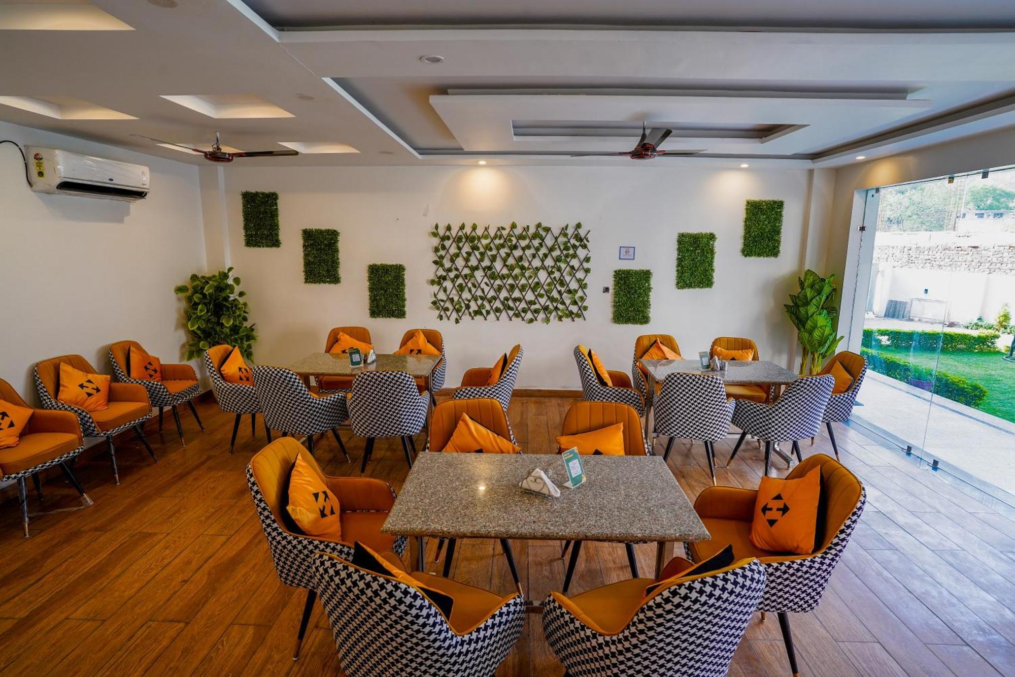 Hide-In Rishikesh, Laxman Jhula Hostel Εξωτερικό φωτογραφία