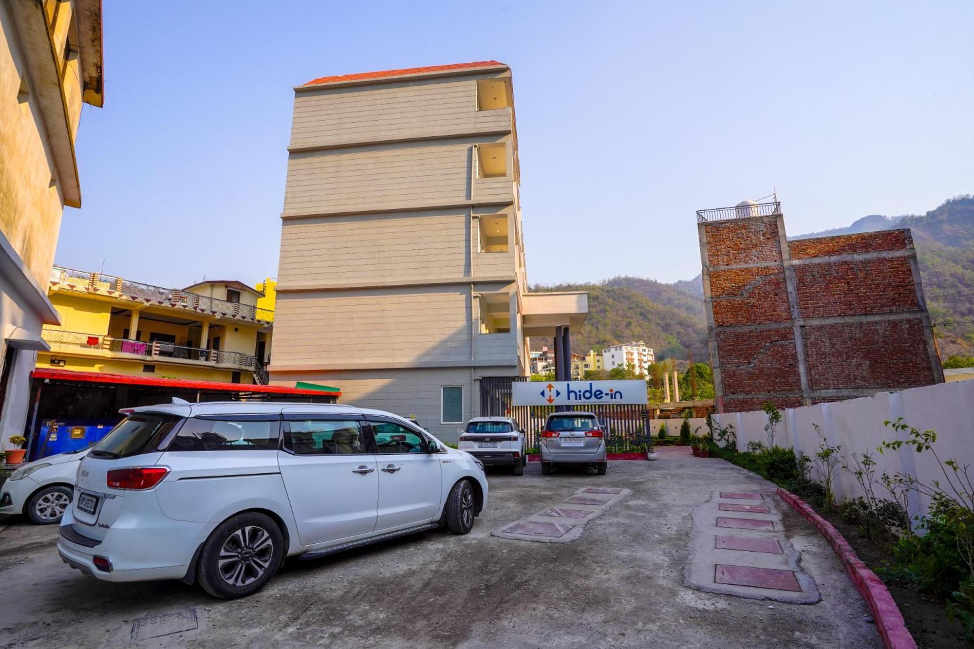 Hide-In Rishikesh, Laxman Jhula Hostel Εξωτερικό φωτογραφία