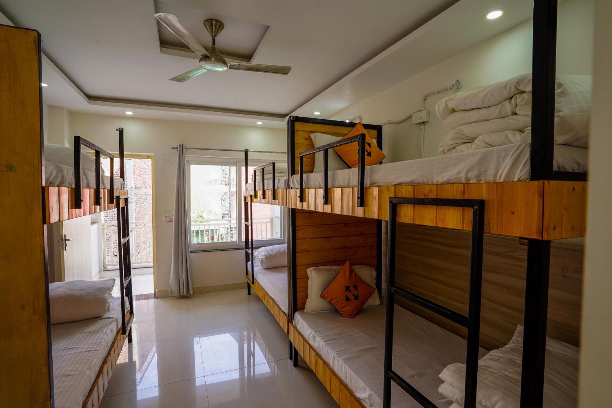 Hide-In Rishikesh, Laxman Jhula Hostel Εξωτερικό φωτογραφία